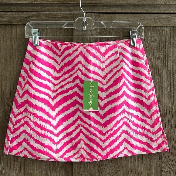 Lilly Pulitzer Ella Skort - Picture 1 of 7